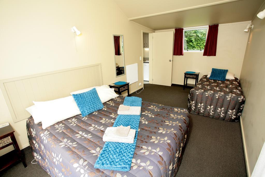 Oamaru TOP 10 Holiday Park Bagian luar foto